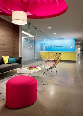 高档律师事务所公司前台装修图片