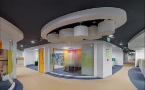 互联网公司办公室玻璃隔断图片装修效果图大全