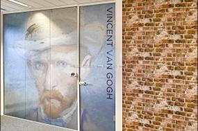 2018IT公司办公室玻璃隔断装修效果图