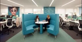 贸易公司吊顶装修高清图片