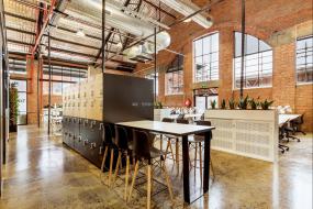 贸易公司吊顶装修设计效果图片库