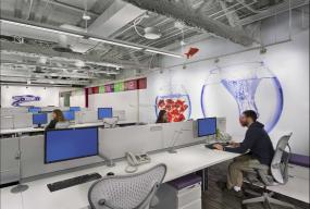 高端外国公司吊顶装修图片