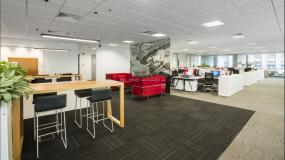 传媒文化公司吊顶装修实物图片