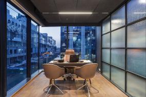 高端办公室木地板装修效果图