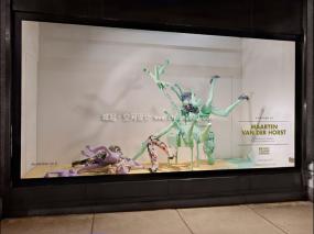 服装店橱窗装饰设计效果图片