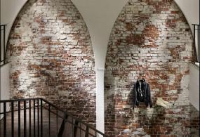 鞋帽店展柜装修实物图片