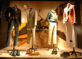最新服装店橱窗设计装饰效果图