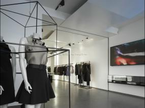 最新中型女装店装修设计效果图