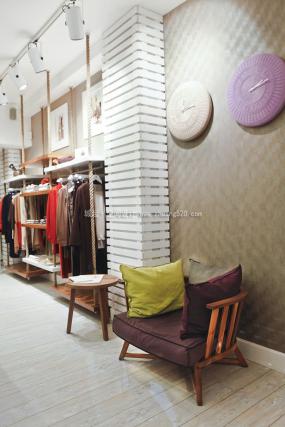 小型女装店装修装潢效果图