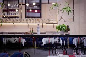 西餐厅装修实物图片