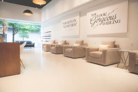 小型美甲店装饰效果图大全