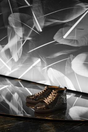 2018品牌女装店装修效果图