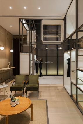 品牌女装店装饰装修图片