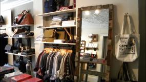 2018年男装专卖店装修效果图