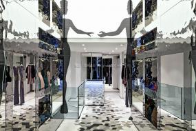 女装专卖店设计装潢图片