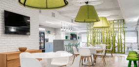 写字楼强化木地板装修效果图