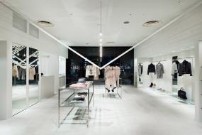 女装专卖店设计装修效果图片