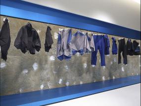 女装专卖店装饰图片