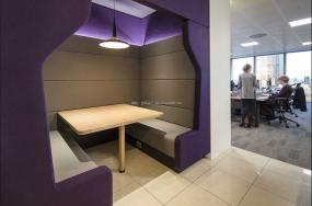 最新办公室休息区装修设计图片