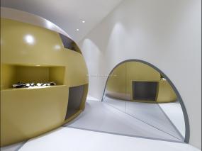 最新品牌女装专卖店设计图片