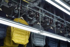 品牌女装专卖店装潢效果图片