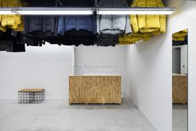 品牌女装专卖店装修高清效果图