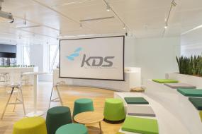 办公室木地板地垫装饰装修效果图大全