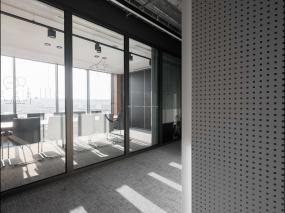 玻璃隔断办公室设计装潢图片