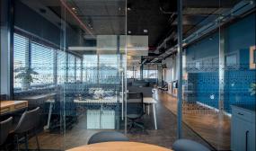 办公高隔断装修设计效果图片