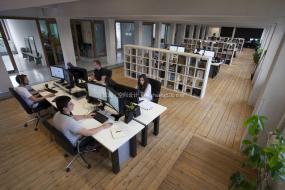 最新写字楼装修方案效果图