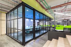 会议室办公桌椅装修图片