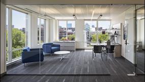 最新女老板办公室装饰效果图片