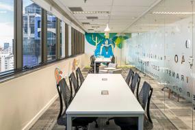 办公室成品隔断装饰效果图片库