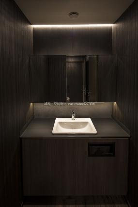 最新卫生间隔断效果图