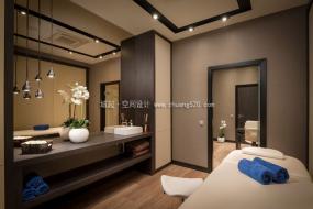 公共卫生间隔断装修实景图片