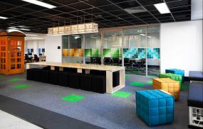 磨砂玻璃门装修效果图