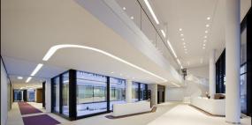 办公楼大厅装修装潢效果图