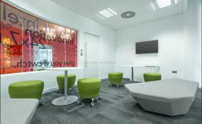 磨砂玻璃隔断图案装修实物图片