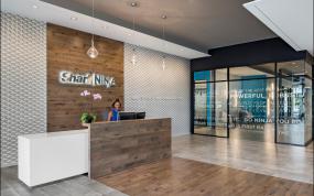 最新石膏板办公室隔断装饰效果图片