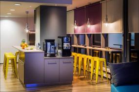 最新写字楼公司办公室效果图