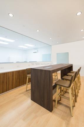 最新写字楼公司办公室装饰效果图