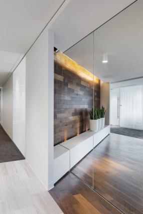 写字楼公司办公室装修高清效果图