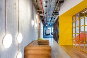 高档外贸公司办公室装修图片