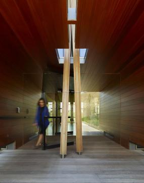 电子商务公司办公室装修高清效果图