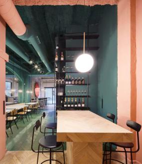 工业风格酒吧设计装修效果图片