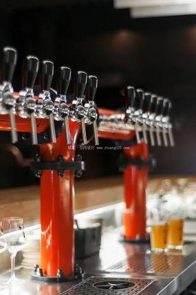 国外酒吧装修设计效果图