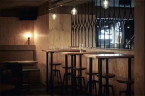 厂房式酒吧设计装饰效果图片