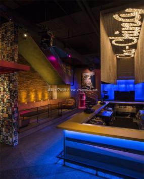 欧美风格酒吧装修实景图片