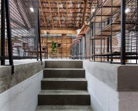 2019年欧美风格酒吧装修效果图