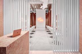 小型理发店装修高清效果图